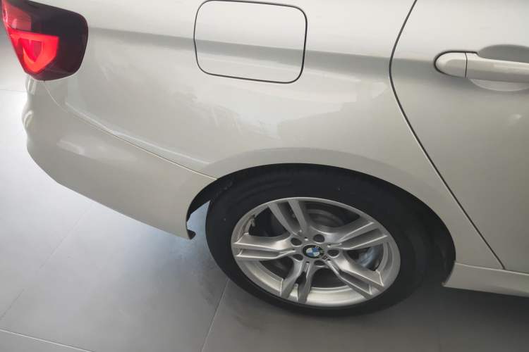 Used BMW 3 Series GT 2020 320i M Sport Package Right Rear Wheel Hub