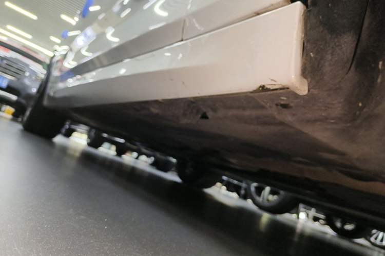 Used BMW 3 Series GT 2020 320i M Sport Night Edition Right Side Sill