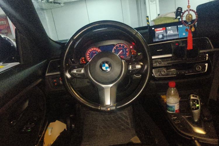 Used BMW 3 Series GT 2020 320i M Sport Package Steering Wheel