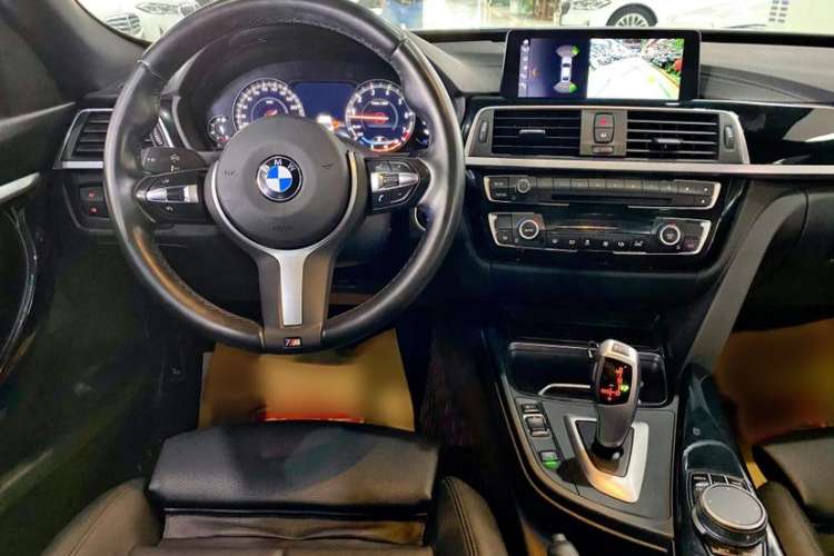 Used BMW 3 Series GT 2020 320i M Sport Package Steering Wheel