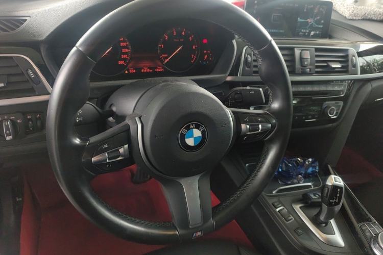 Used BMW 3 Series GT 2020 320i M Sport Package Steering Wheel