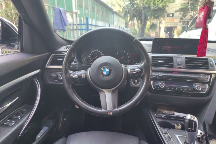 Used BMW 3 Series GT 2020 320i M Sport Package Steering Wheel