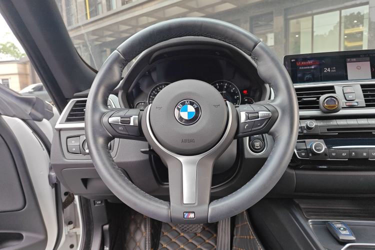 Used BMW 3 Series GT 2020 320i M Sport Package Steering Wheel