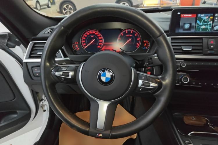 Used BMW 3 Series GT 2020 320i M Sport Package Steering Wheel
