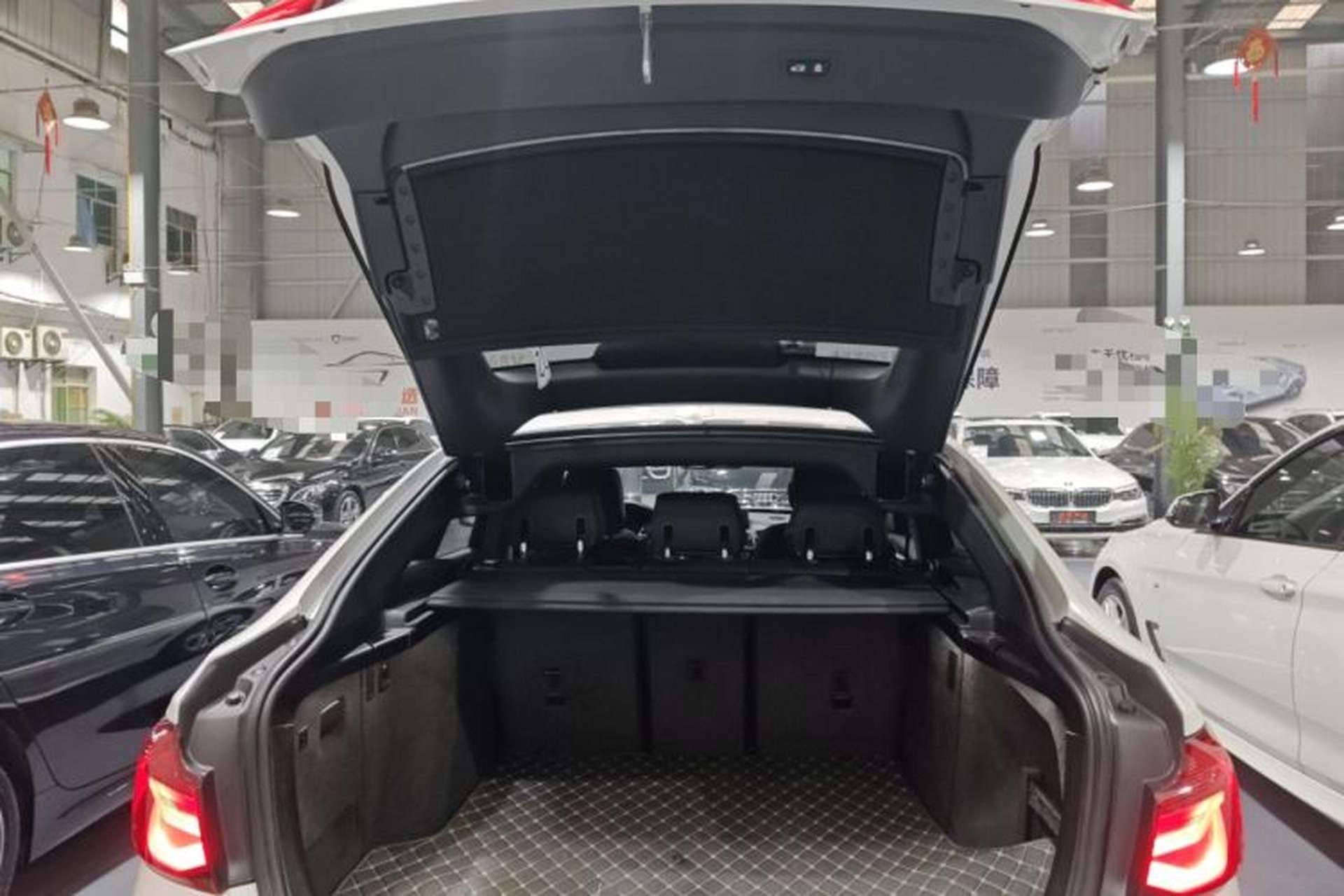 Used BMW 3 Series GT 2020 320i M Sport Package Trunk