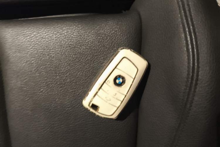 Used BMW 3 Series GT 2020 320i M Sport Package Vehicle Key
