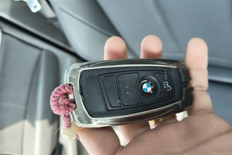 Used BMW 3 Series GT 2020 320i M Sport Package Vehicle Key