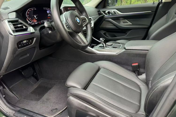 Used BMW 4 Series 2022 425i Gran Coupe M Sport Package Interior 1