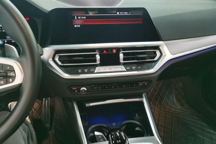 Used BMW 4 Series 2022 425i Fashion Model M Sport Night Edition Package Audio And AC Panel
