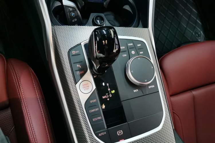 Used BMW 4 Series 2022 425i Fashion Model M Sport Night Edition Package Gear Lever