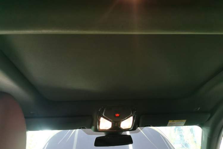 Used BMW 4 Series 2022 425i Fashion Model M Sport Night Edition Package Headliner