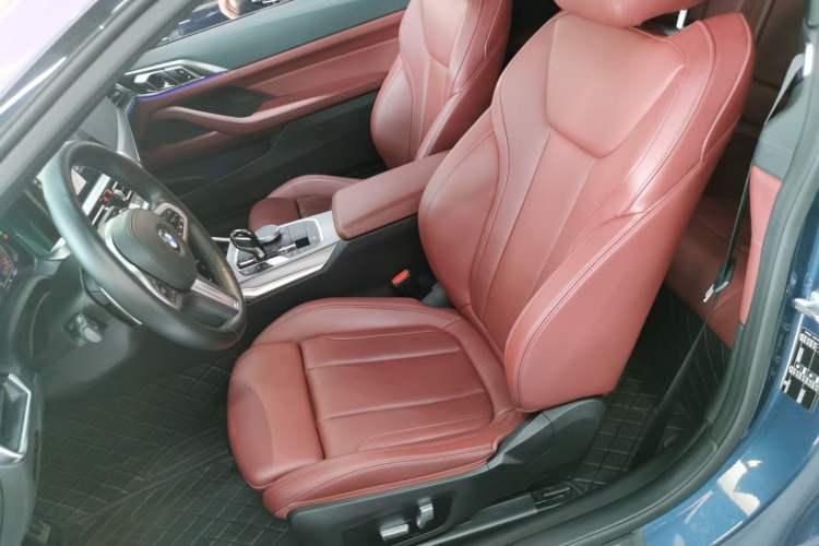 Used BMW 4 Series 2022 425i Fashion Model M Sport Night Edition Package Left Front Seat