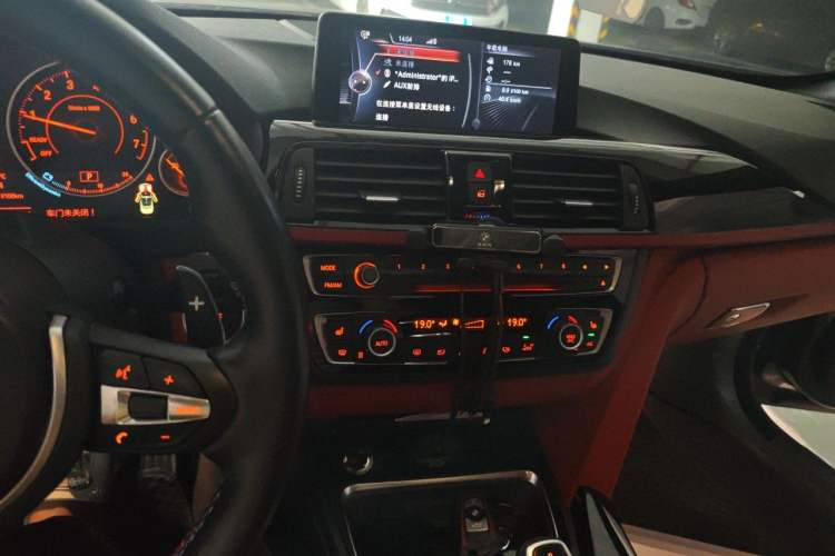Used BMW 4 Series 2014 428i Convertible Sport Design Package Audio And AC Panel