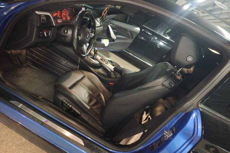 Used BMW 4 Series 2014 420i Design Package Model Left Front Seat