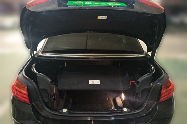 Used BMW 4 Series 2014 428i Convertible Sport Design Package Trunk