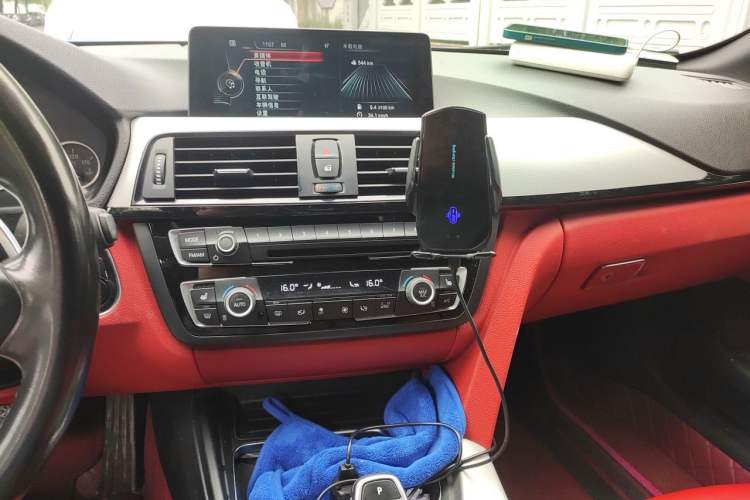 Used BMW 4 Series 2014 428i Convertible Design Package Audio And AC Panel