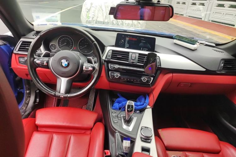 Used BMW 4 Series 2014 428i Convertible Design Package Center Console