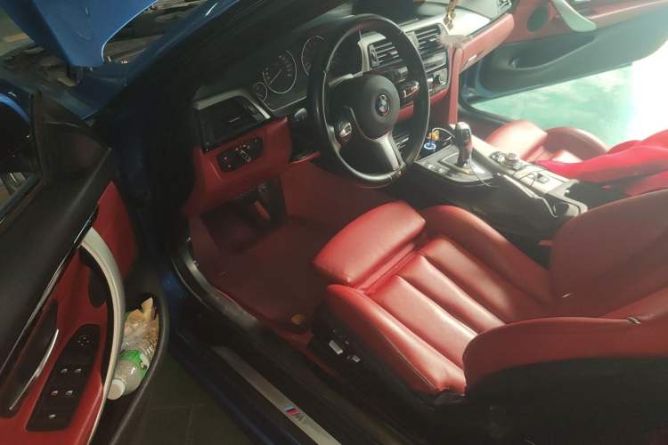 Used BMW 4 Series 2014 420i Convertible Sports Design Package Driver Seat