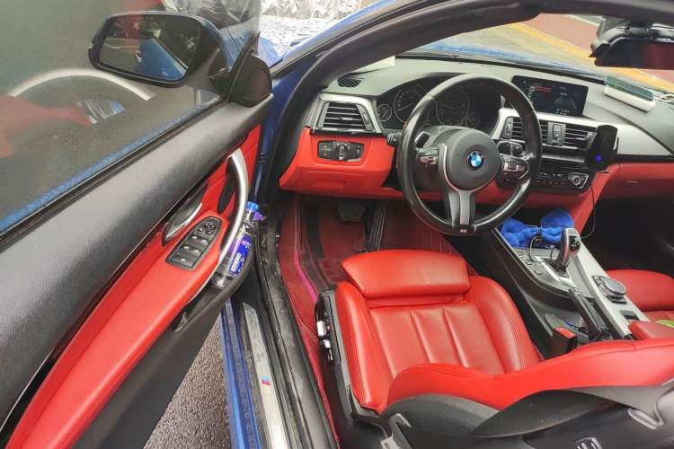 Used BMW 4 Series 2014 428i Convertible Design Package Driver Seat