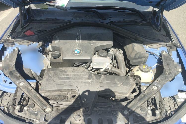 Used BMW 4 Series 2014 420i Convertible Sports Design Package Engine Bay
