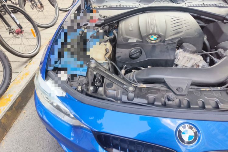 Used BMW 4 Series 2014 435i Convertible Sport Design Package Engine Bay Right