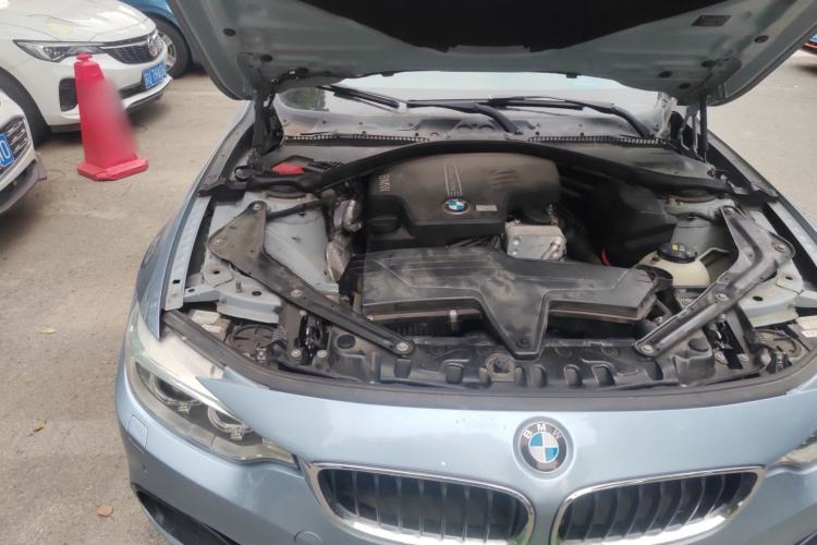 Used BMW 4 Series 2014 428i Convertible Sport Design Package Engine Bay Right