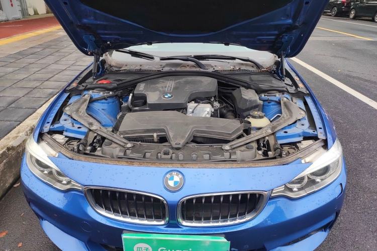 Used BMW 4 Series 2014 428i Convertible Design Package Engine Bay