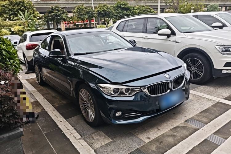 Used BMW 4 Series 2014 428i xDrive Luxury Design Package Front Right 45 Deg