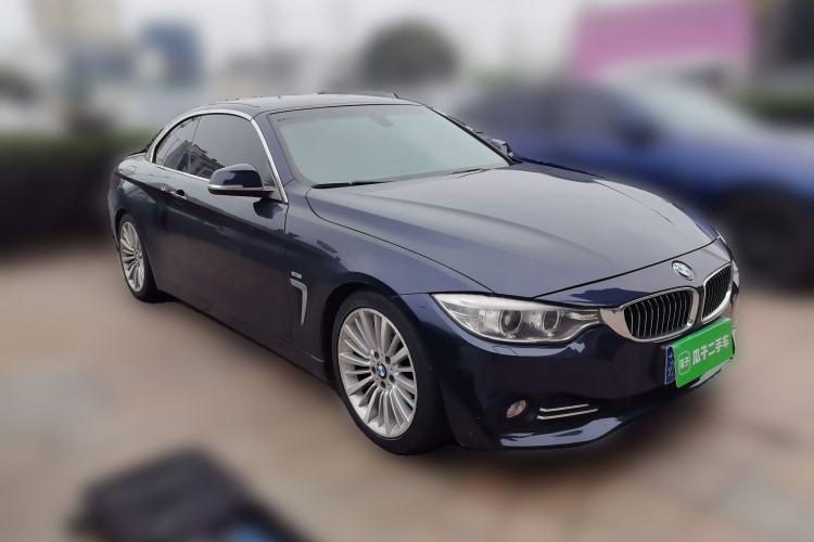 Used BMW 4 Series 2014 428i Convertible Design Package Front Right 45 Deg