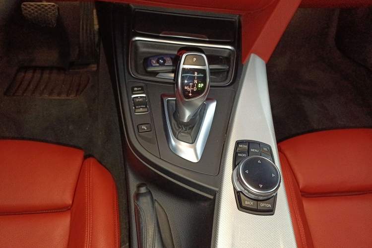Used BMW 4 Series 2014 428i Gran Coupe Design Package Edition Gear Lever