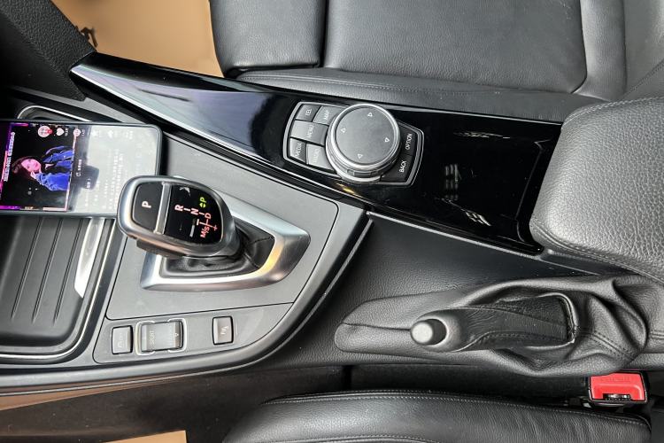 Used BMW 4 Series 2014 428i Gran Coupe Design Package Edition Gear Lever