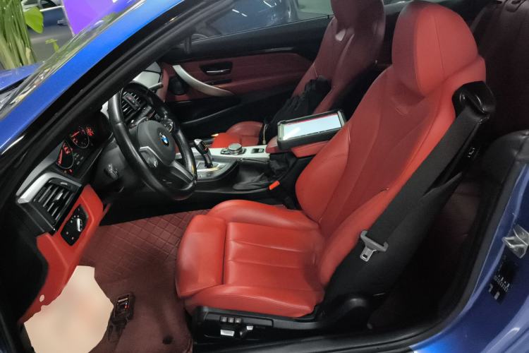 Used BMW 4 Series 2014 420i Convertible Design Line Package Left Front Seat
