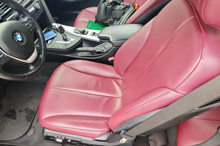 Used BMW 4 Series 2014 420i Convertible Fashion Model Left Front Seat