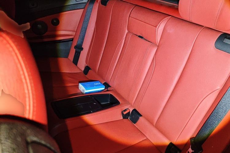 Used BMW 4 Series 2014 420i Convertible Luxury Design Package Left Rear Seat