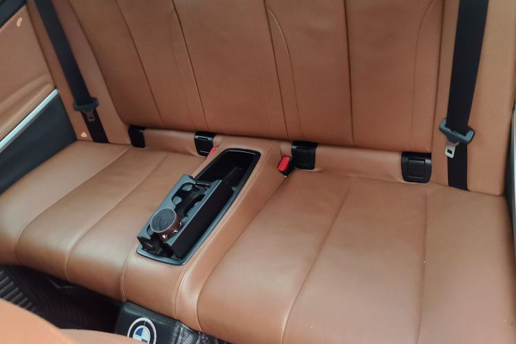 Used BMW 4 Series 2014 428i Convertible Design Package Left Rear Seat