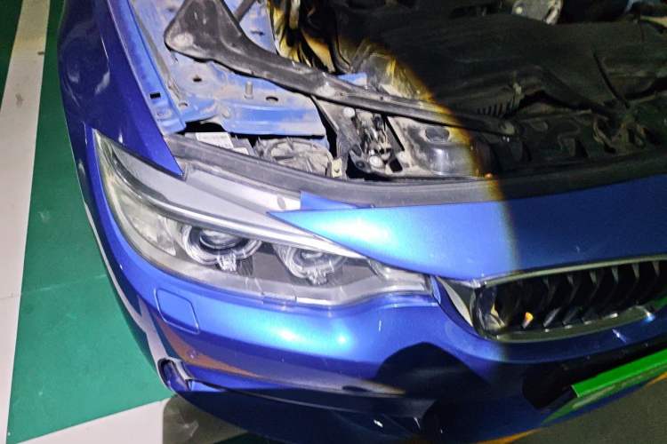 Used BMW 4 Series 2014 420i Convertible Luxury Design Package Right Front Headlight