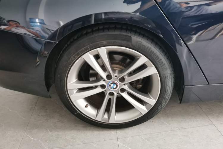 Used BMW 4 Series 2014 428i Gran Coupe Design Package Edition Right Rear Wheel Hub