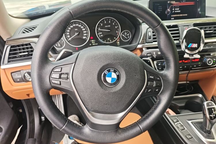 Used BMW 4 Series 2014 428i xDrive Luxury Design Package Steering Wheel