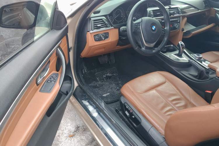 Used BMW 4 Series 2014 428i Luxury Design Package Driver Seat