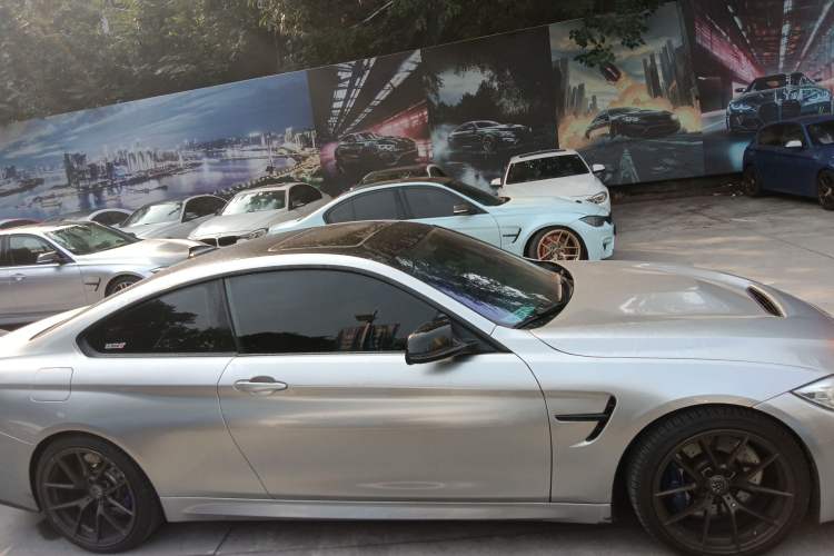Used BMW 4 Series 2014 428i Sport Design Package Exterior 2