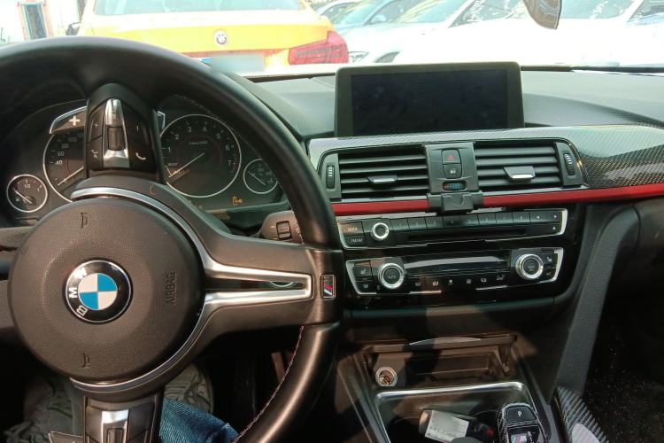 Used BMW 4 Series 2014 428i Sport Design Package Interior 3