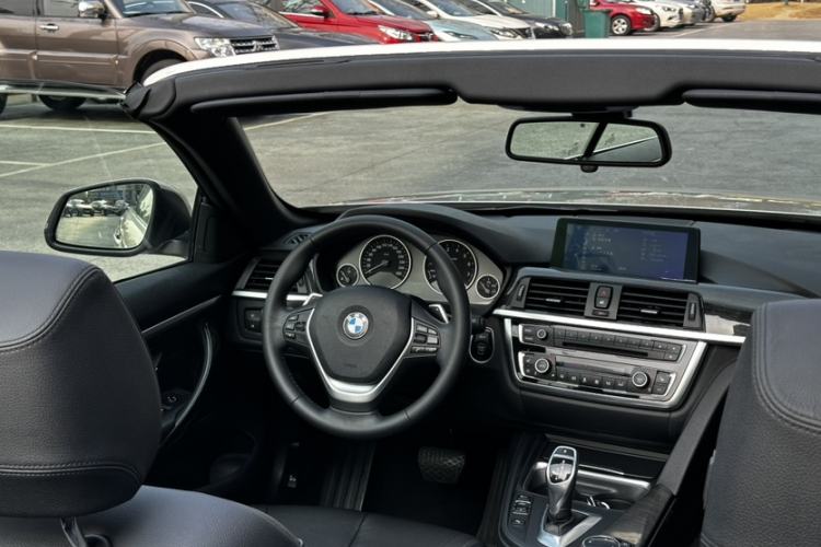Used BMW 4 Series 2014 428i Convertible Luxury Design Package Interior 7