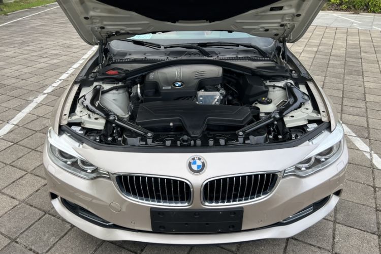 Used BMW 4 Series 2014 428i Convertible Design Package Interior 8