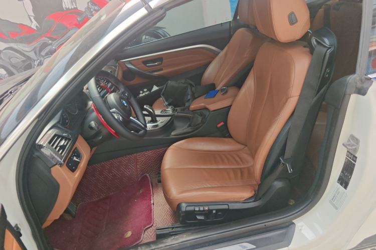 Used BMW 4 Series 2014 435i Convertible Luxury Design Package Left Front Seat
