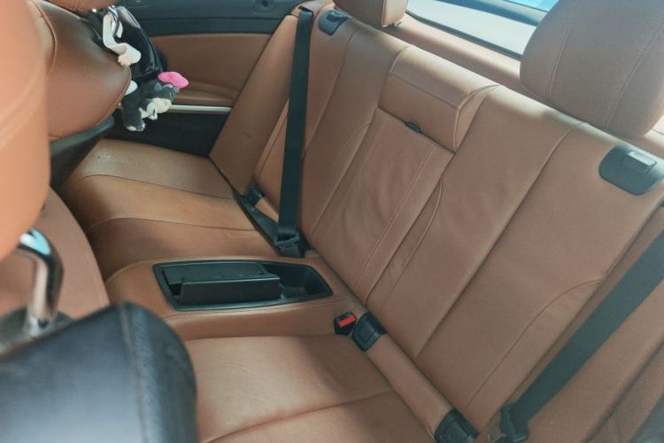 Used BMW 4 Series 2014 435i Convertible Luxury Design Package Left Rear Seat