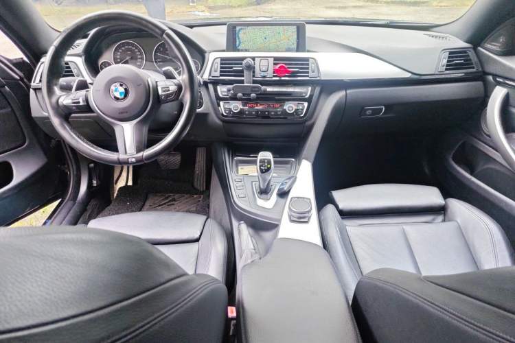 Used BMW 4 Series 2014 428i Gran Coupe Design Package Edition Center Console