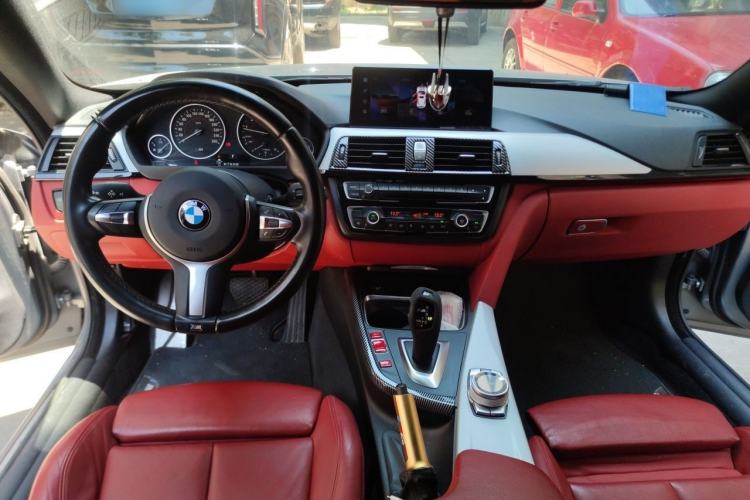 Used BMW 4 Series 2014 420i Gran Coupe Fashion Model Center Console