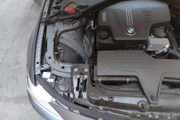 Used BMW 4 Series 2014 420i Gran Coupe Fashion Model Engine Bay Right