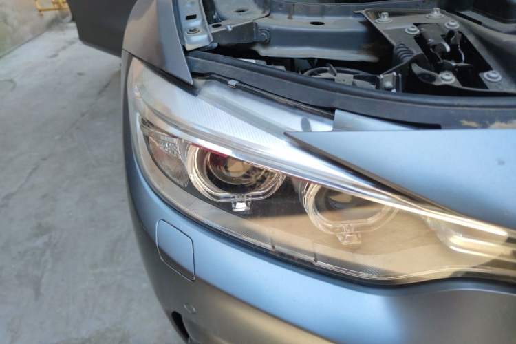 Used BMW 4 Series 2014 420i Gran Coupe Fashion Model Right Front Headlight