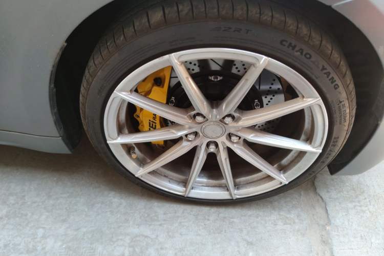 Used BMW 4 Series 2014 420i Gran Coupe Fashion Model Right Front Wheel Hub